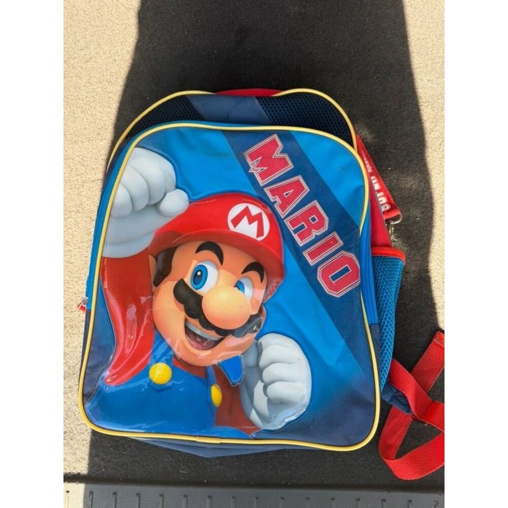 Mario Backpack - Picture 1 of 4